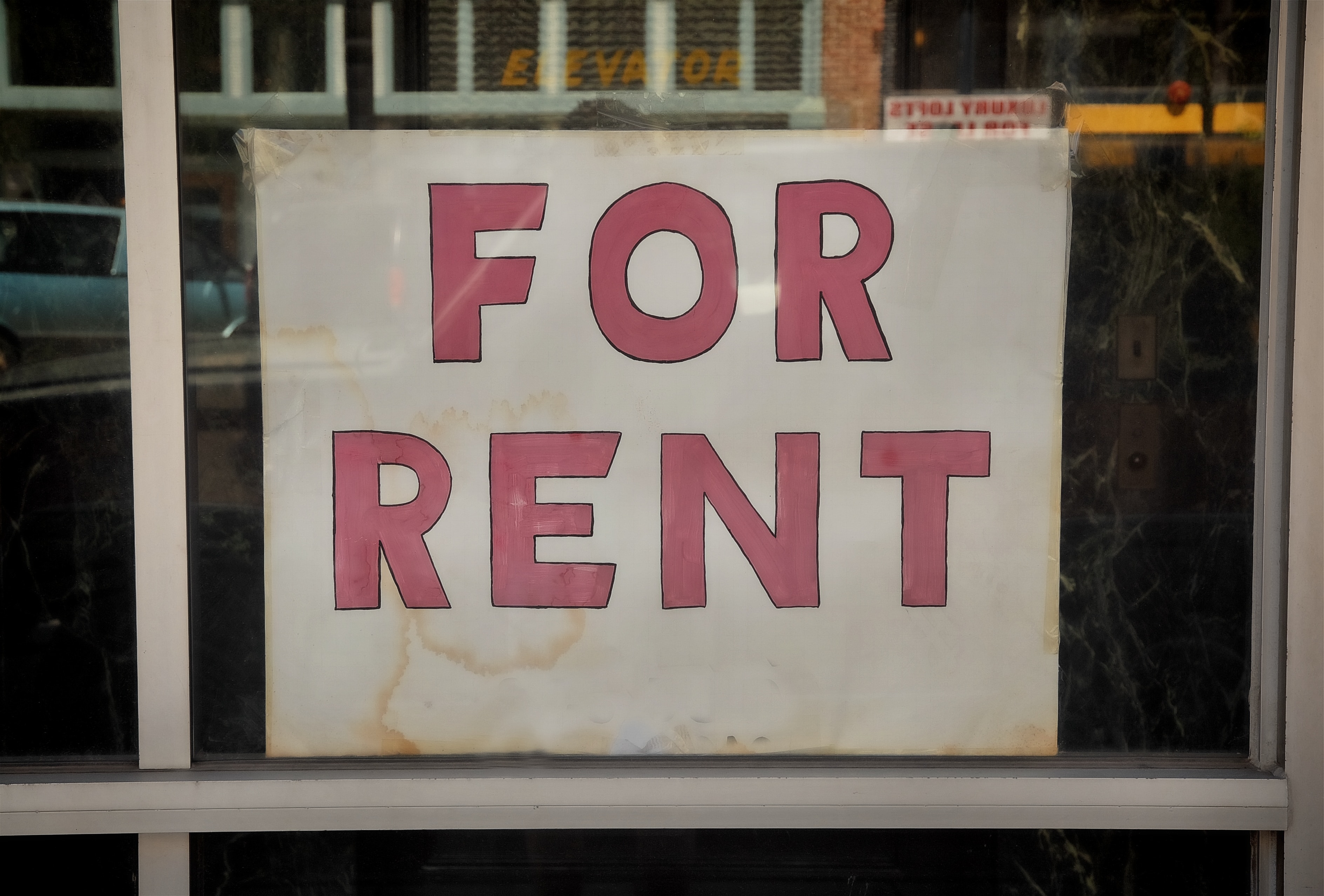 Sign in window that says FOR RENT