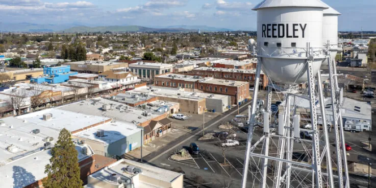 image of the city of Reedley in CA