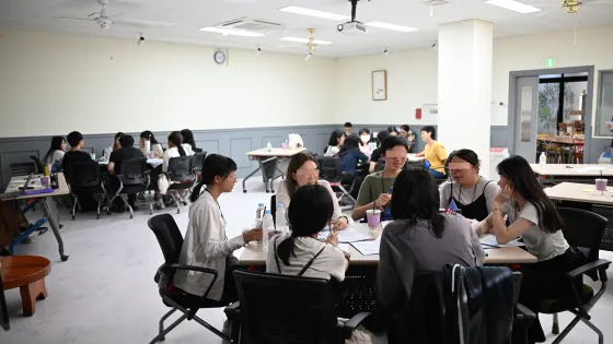 MCC Northeast Asia leads a Peace Games simulation focused on Women Peace and Security with students in South Korea.